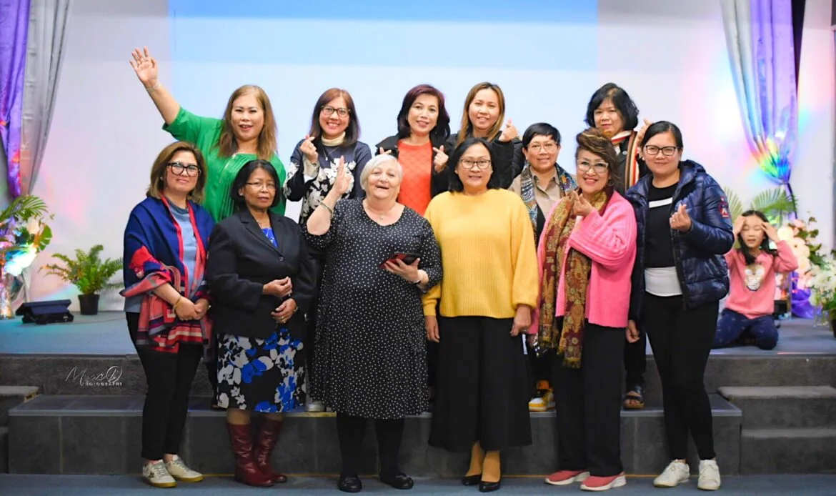 Ibu Gembala GPdI dan Jemaat Australia